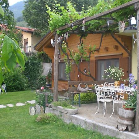Pera Rionda Bed & Breakfast Caprie Екстериор снимка