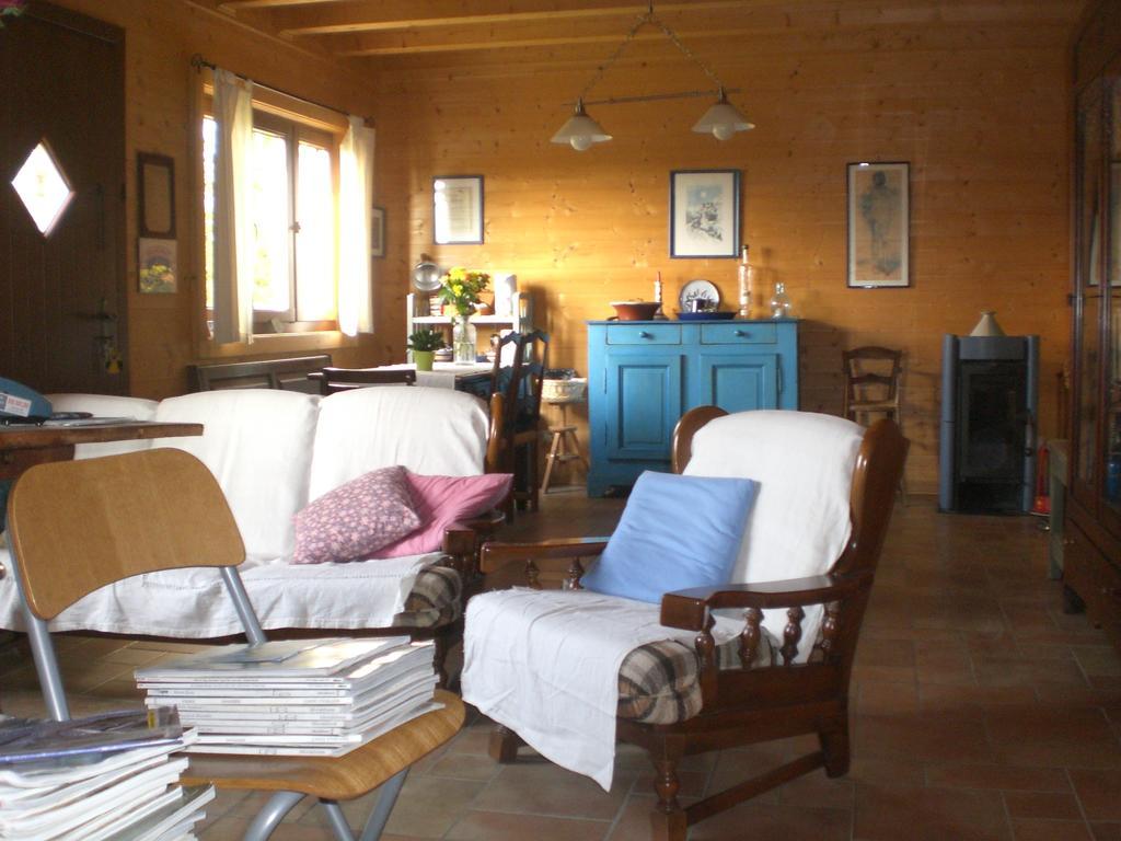 Pera Rionda Bed & Breakfast Caprie Екстериор снимка