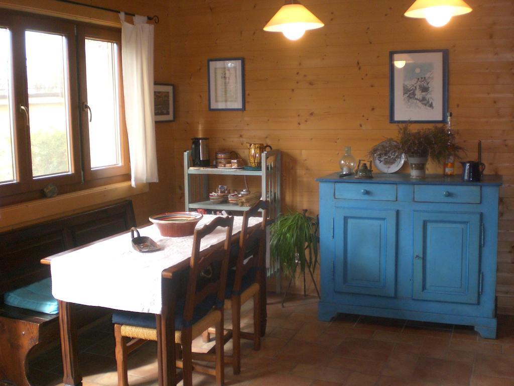 Pera Rionda Bed & Breakfast Caprie Екстериор снимка