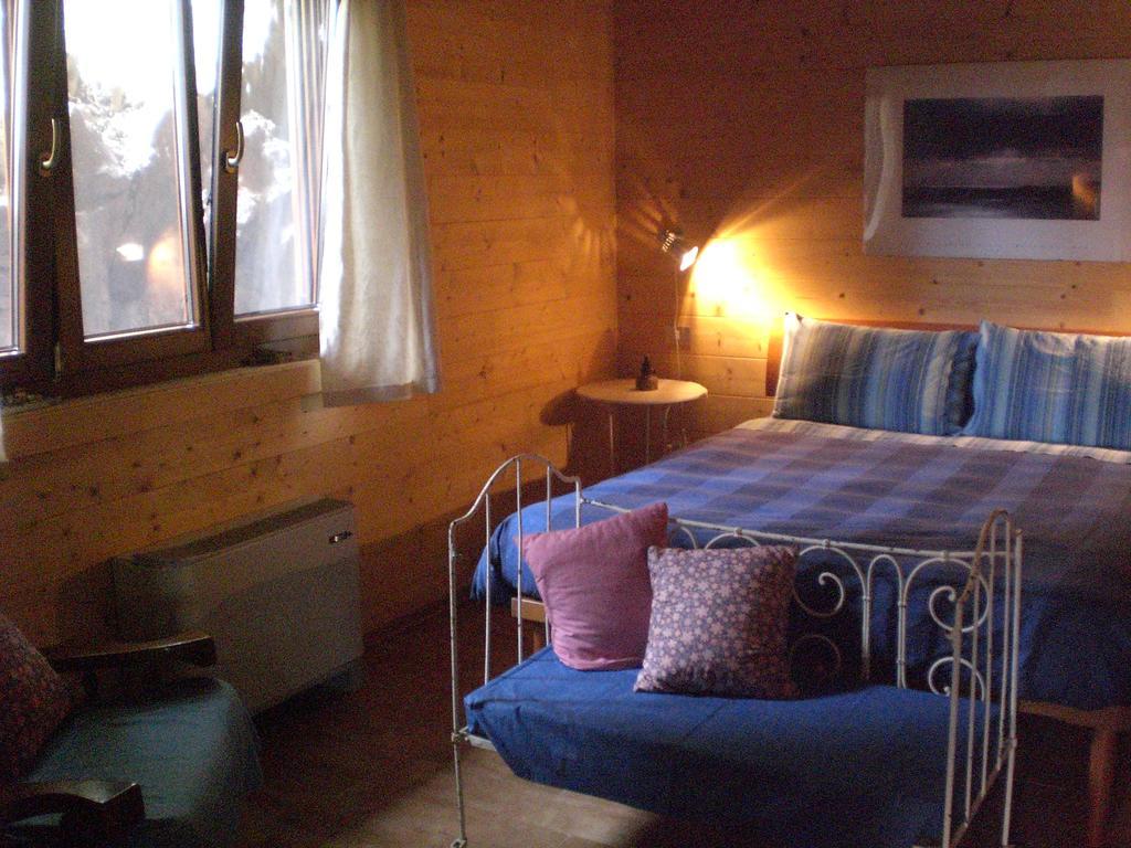 Pera Rionda Bed & Breakfast Caprie Екстериор снимка